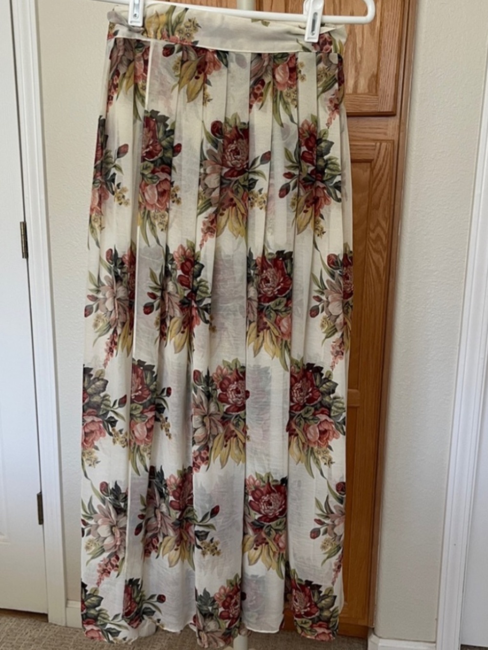 Lovely Vintage Nick &Nora Floral Midi Skirt One Size Fits All